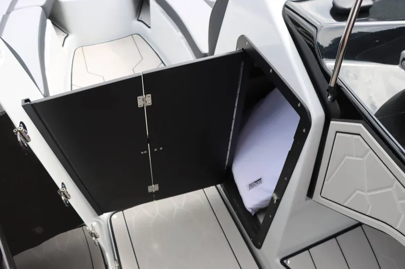 Slide: The Image of Yamaha 255XD 2025 - 11