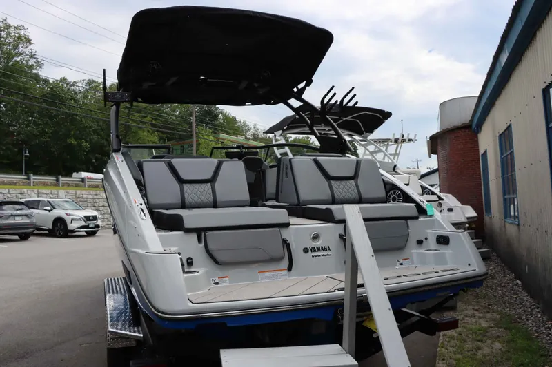 Slide: The Image of Yamaha 255XD 2025 - 5