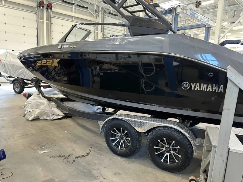 Slide: The Image of Yamaha 222XE 2025 - 3