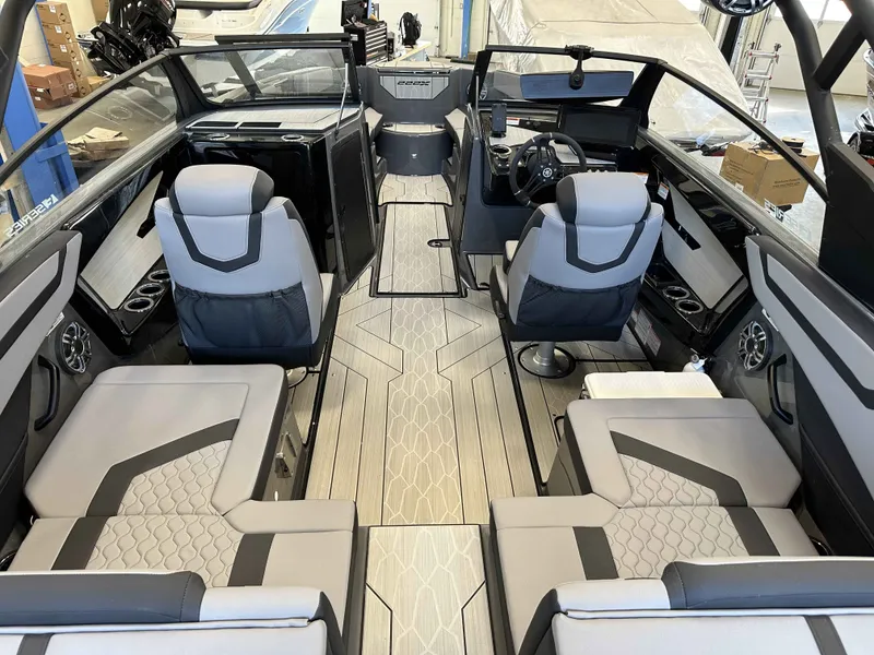 Slide: The Image of Yamaha 222XE 2025 - 4