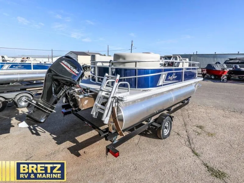 Slide: The Image of 2025 Vista Fish 18 pontoon boat on trailer at Bretz RV & Marine. - 7