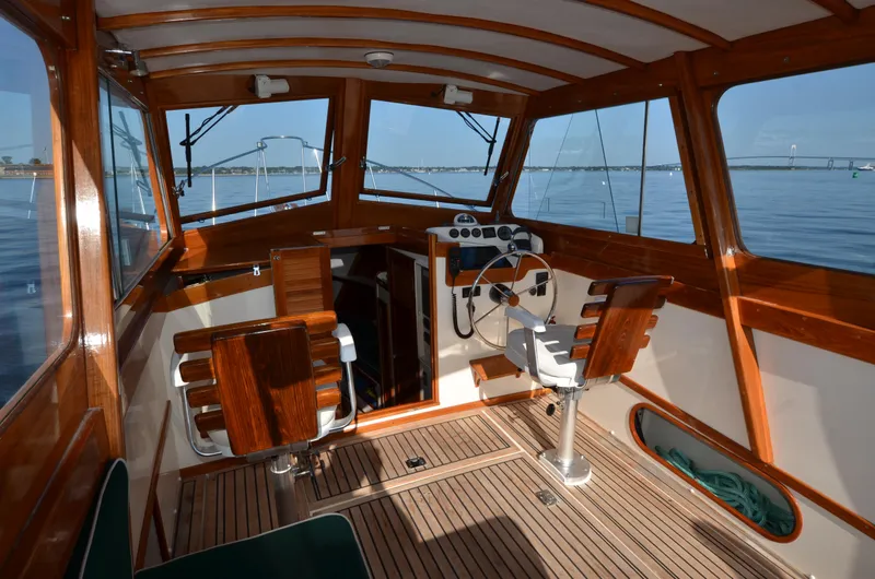 Slide: The Image of Varnished Pilothouse - 6