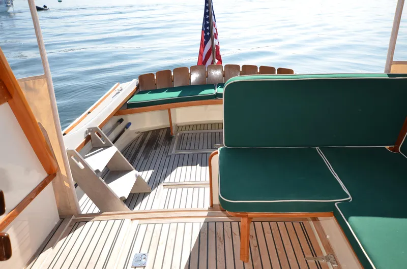 Slide: The Image of Aft Pilothouse - 7