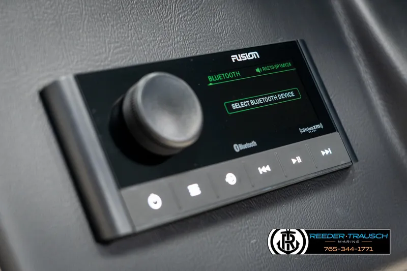 Slide: The Image of 2025 Tahoe LTZ EL Bluetooth audio control panel with Fusion interface. - 29