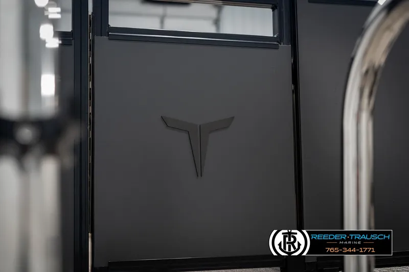Slide: The Image of 2025 Tahoe LTZ EL panel with logo, Reeder-Trausch Marine branding visible. - 44