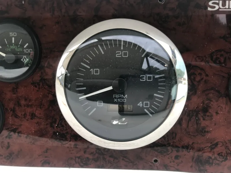 Slide: The Image of Sea Ray 450 Sundancer 1995 - 56