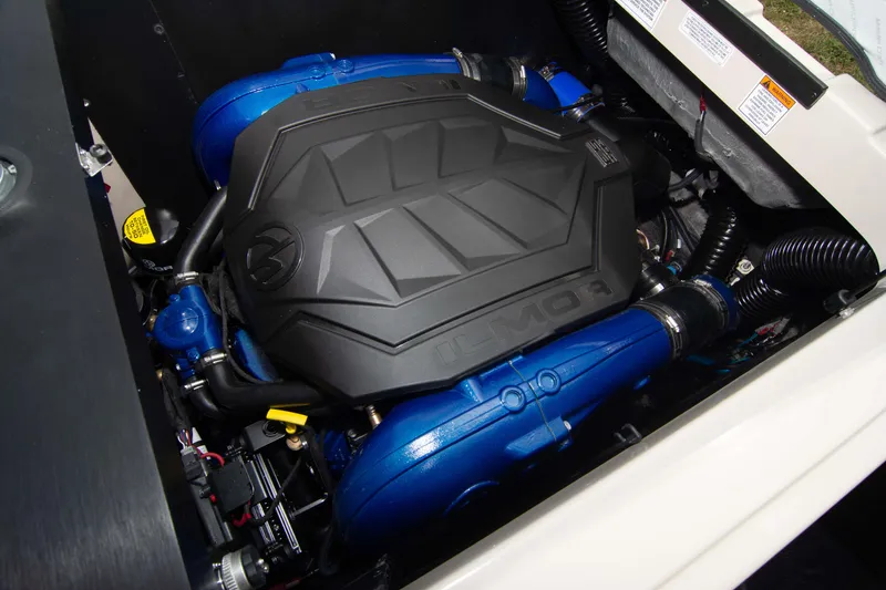 Slide: The Image of MasterCraft XT24 2025 - 57