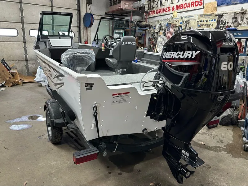 Slide: The Image of Lund 1650 Angler Sport 2025 - 8