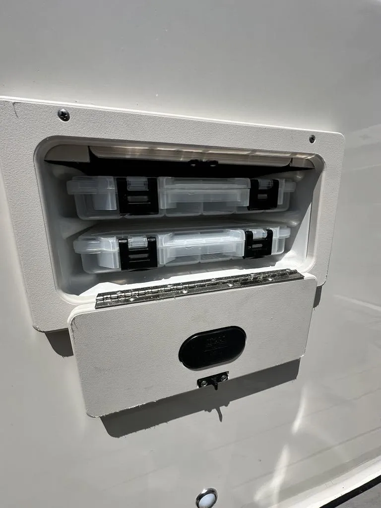 Slide: The Image of Starcraft svx 211 cc 2024 - 11