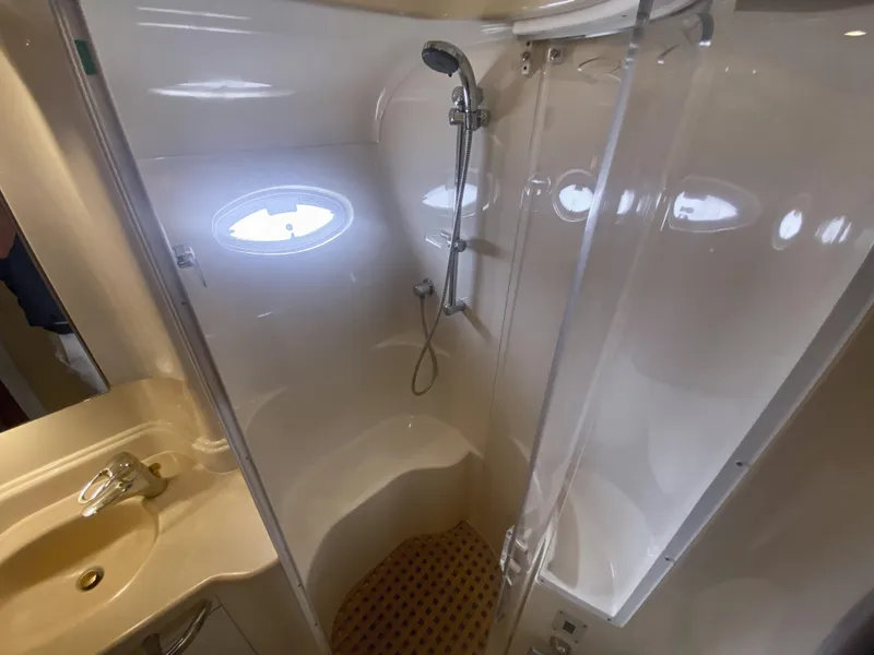 Slide: The Image of Sea Ray 510 Sundancer 2001 - 63