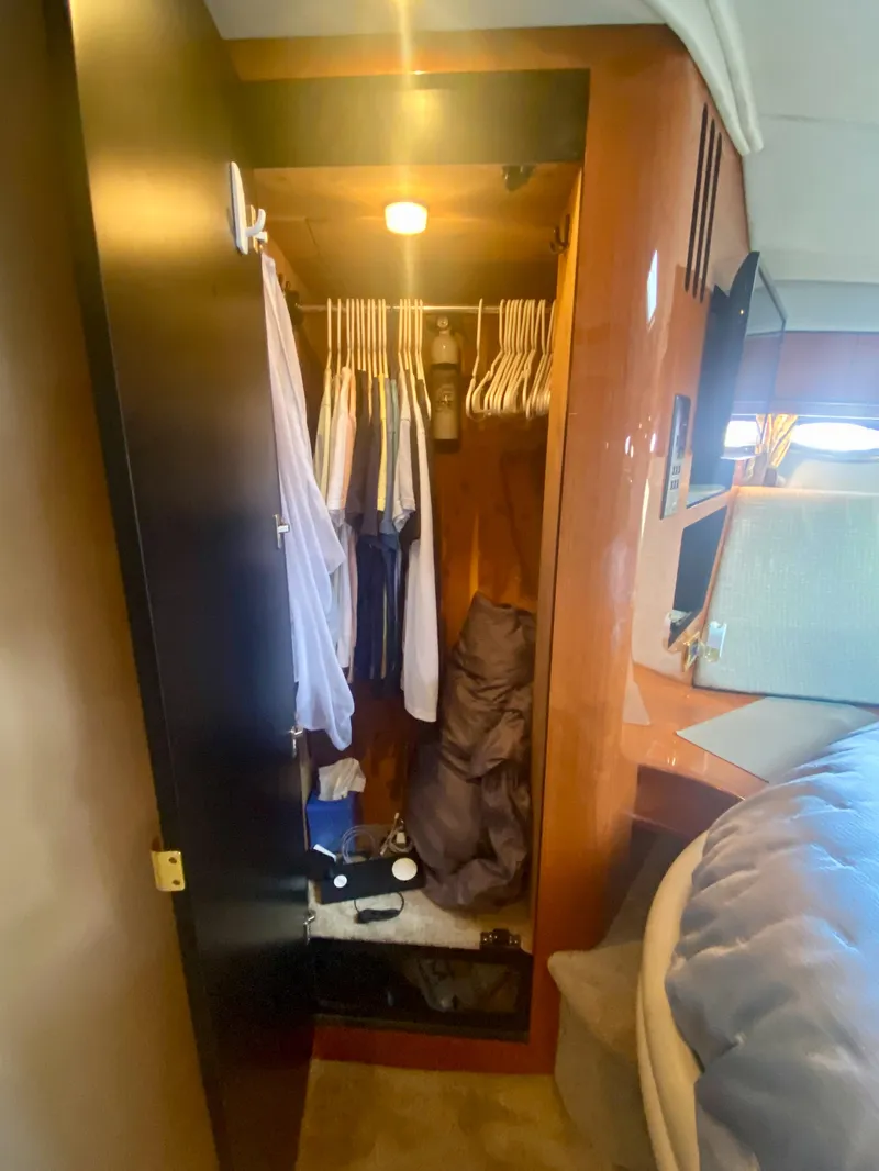 Slide: The Image of Sea Ray 510 Sundancer 2001 - 75
