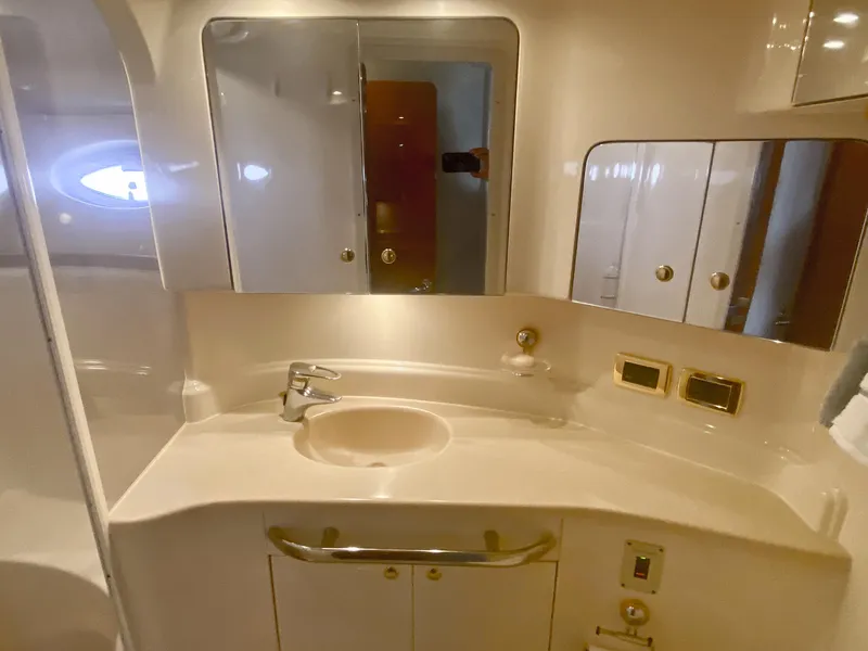 Slide: The Image of Sea Ray 510 Sundancer 2001 - 79