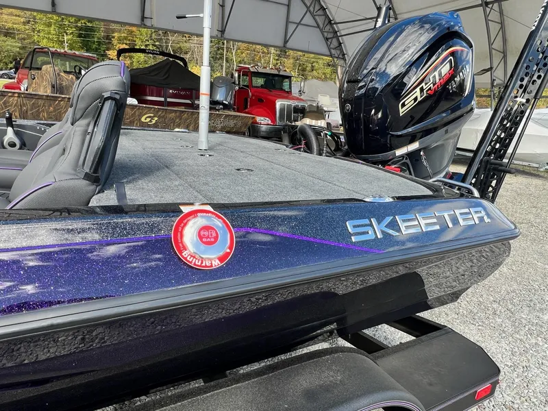 Slide: The Image of Skeeter ZXR 20 2025 - 24