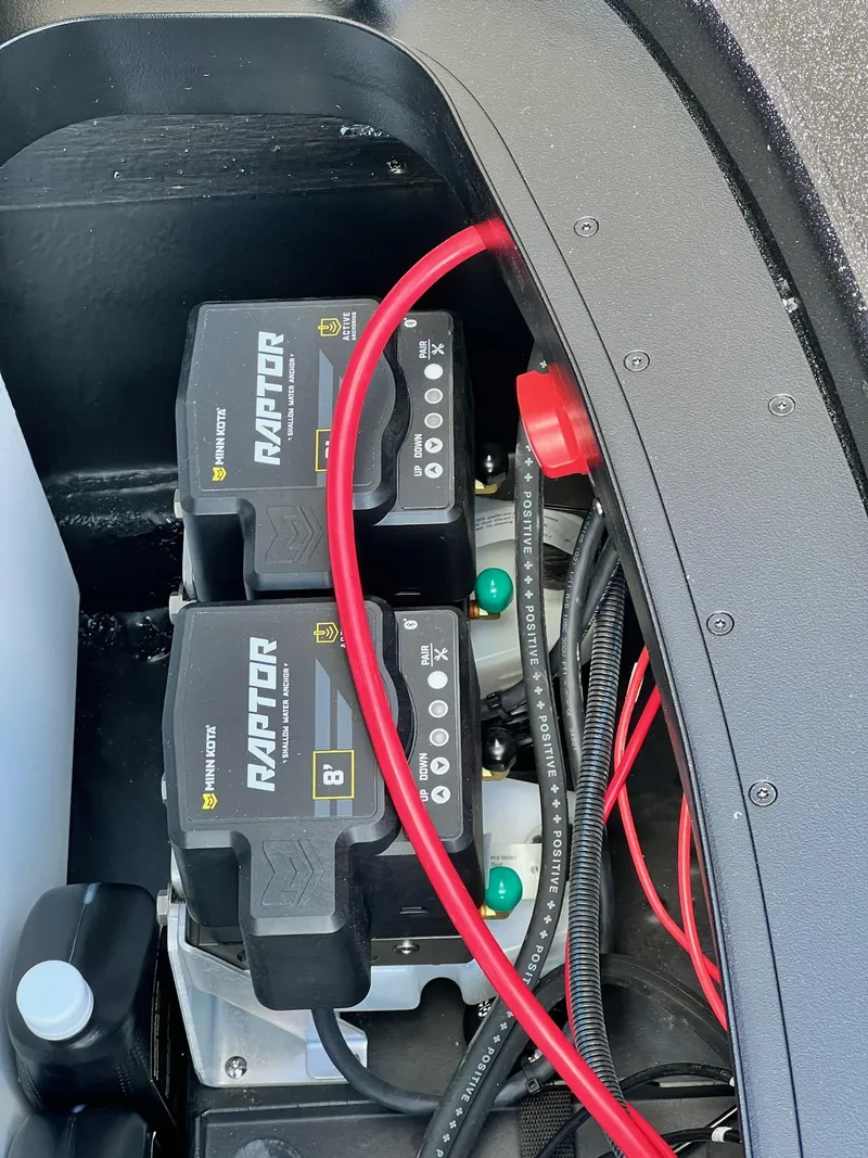 Slide: The Image of Skeeter ZXR 20 2025 - 30