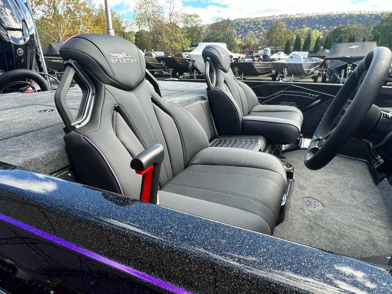 Slide: The Image of Skeeter ZXR 20 2025 - 33