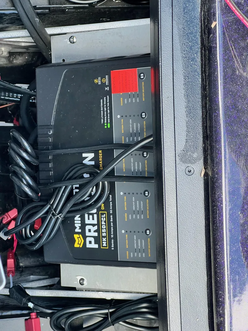 Slide: The Image of Skeeter ZXR 20 2025 - 37