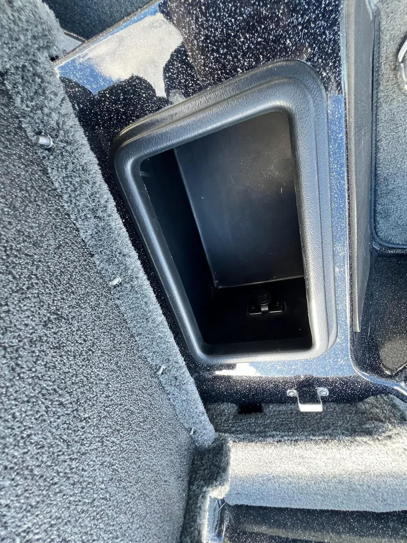 Slide: The Image of Skeeter ZXR 20 2025 - 4