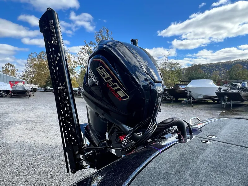 Slide: The Image of Skeeter ZXR 20 2025 - 41