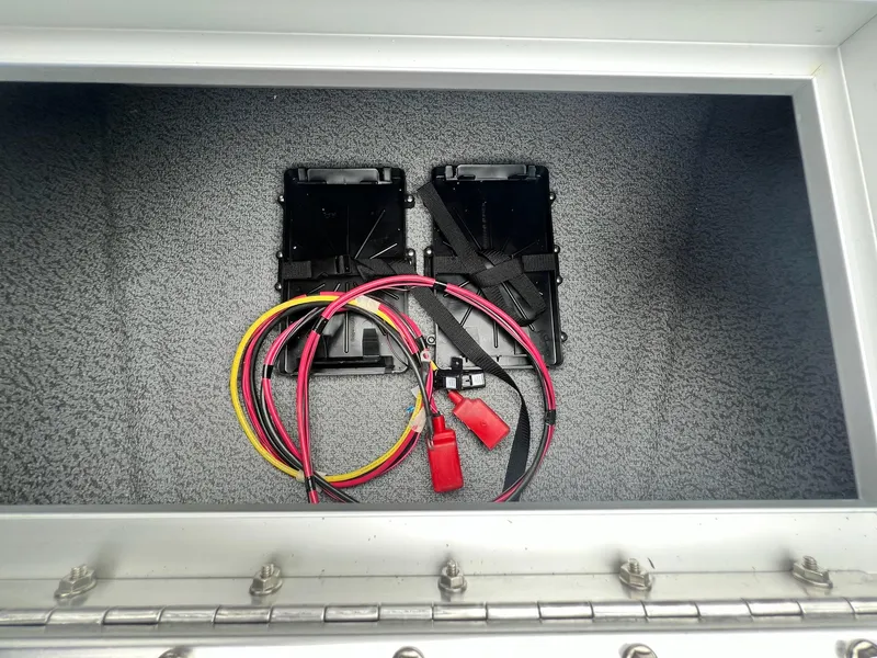 Slide: The Image of Starcraft Fishmaster 196 2025 - 28