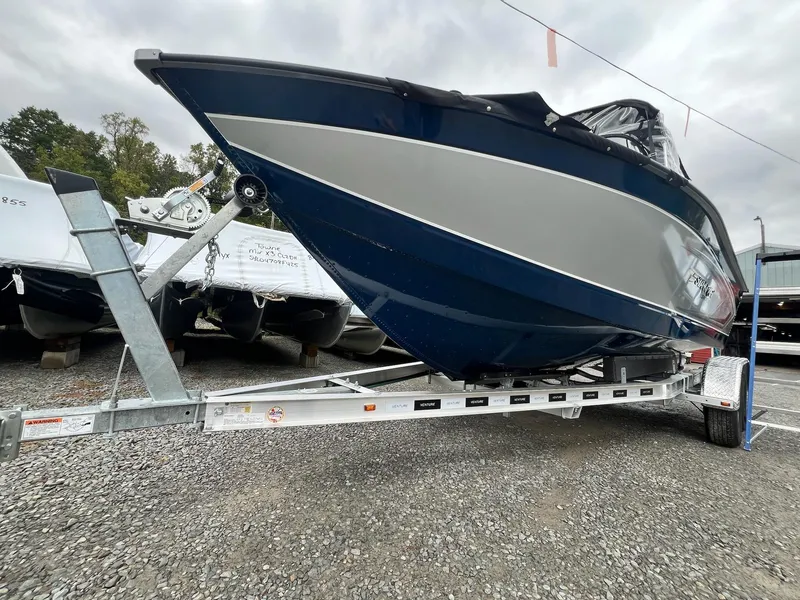 Slide: The Image of Starcraft Fishmaster 196 2025 - 32