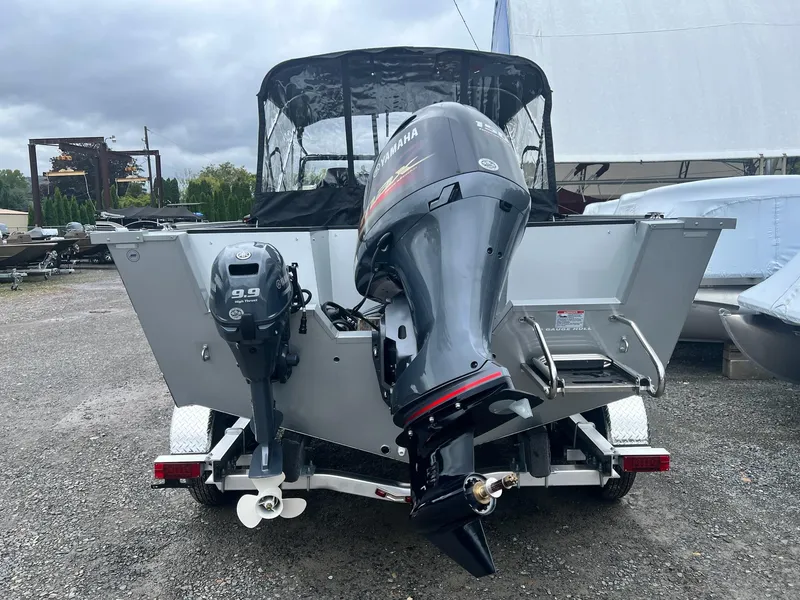 Slide: The Image of Starcraft Fishmaster 196 2025 - 34