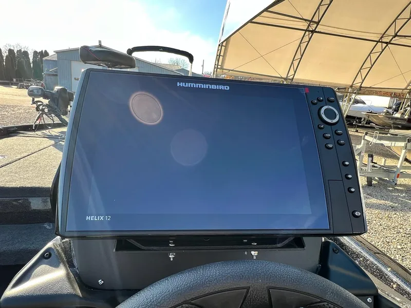 Slide: The Image of Skeeter ZXR 20 2025 - 15