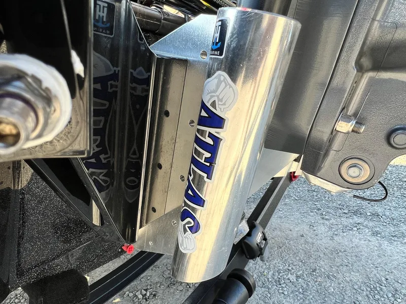 Slide: The Image of Skeeter ZXR 20 2025 - 27