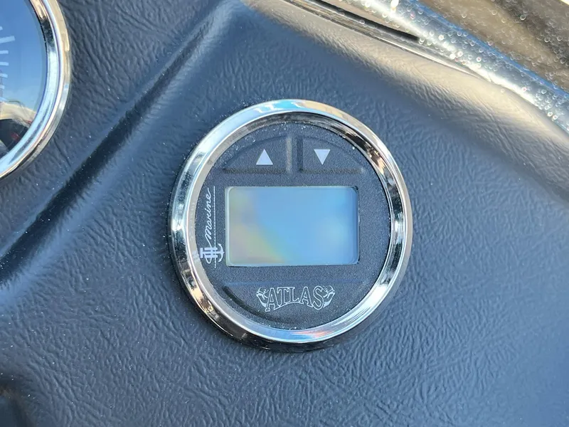 Slide: The Image of Skeeter ZXR 20 2025 - 33