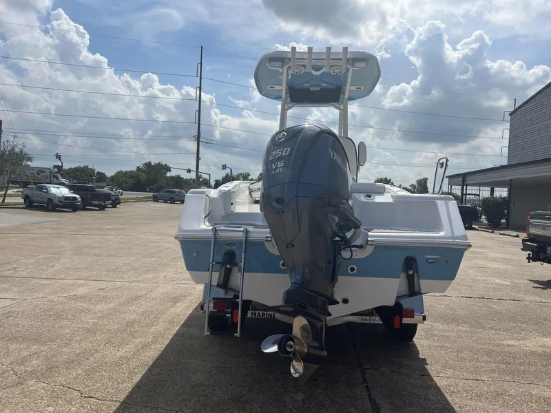 Slide: The Image of Tidewater 220 CC Adventure 2025 - 5