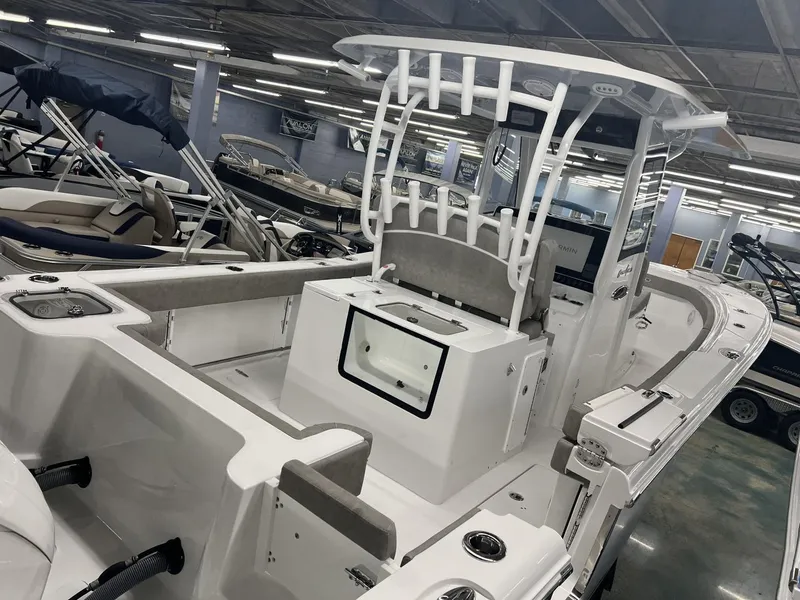 Slide: The Image of Sea Hunt Gamefish 28 Coffin Box 2025 - 5