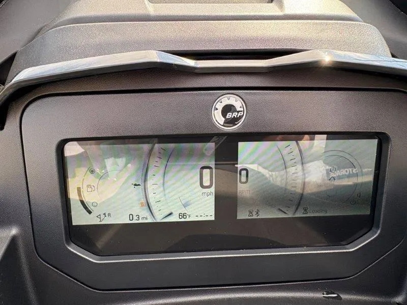 Slide: The Image of Sea-Doo FishPro Apex 300 w/ Sound 2025 - 31