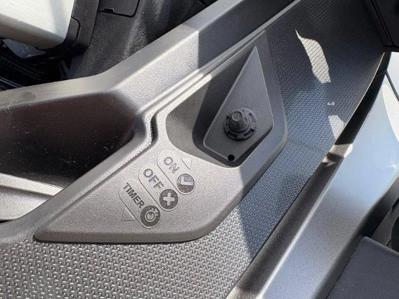 Slide: The Image of Sea-Doo FishPro Apex 300 w/ Sound 2025 - 43