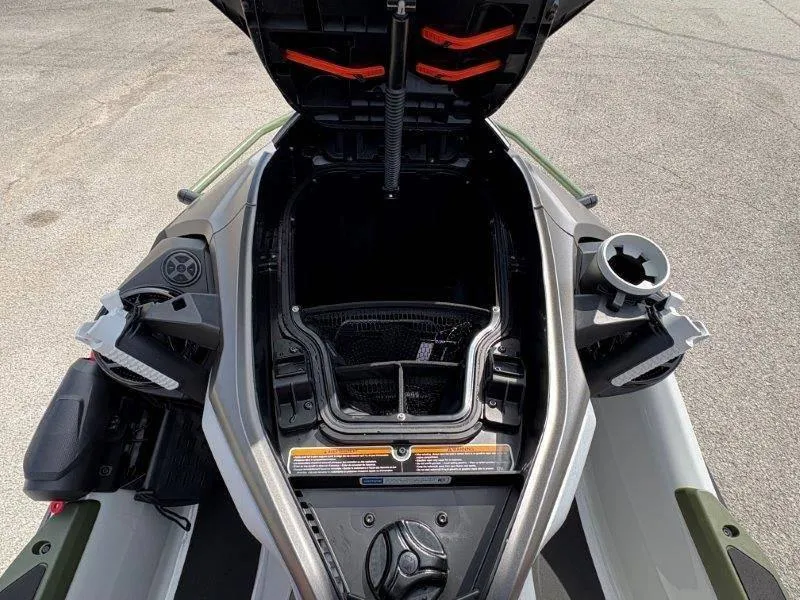 Slide: The Image of Sea-Doo FishPro Apex 300 w/ Sound 2025 - 47
