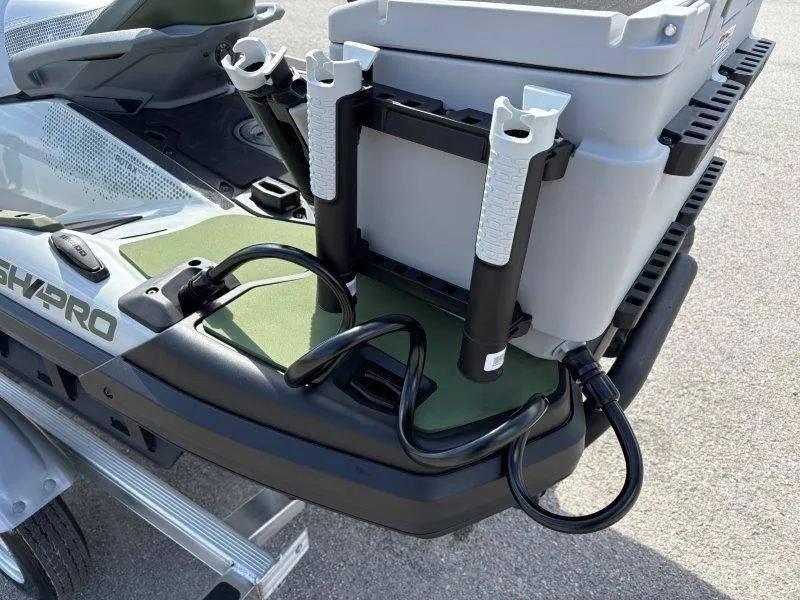 Slide: The Image of Sea-Doo FishPro Apex 300 w/ Sound 2025 - 5