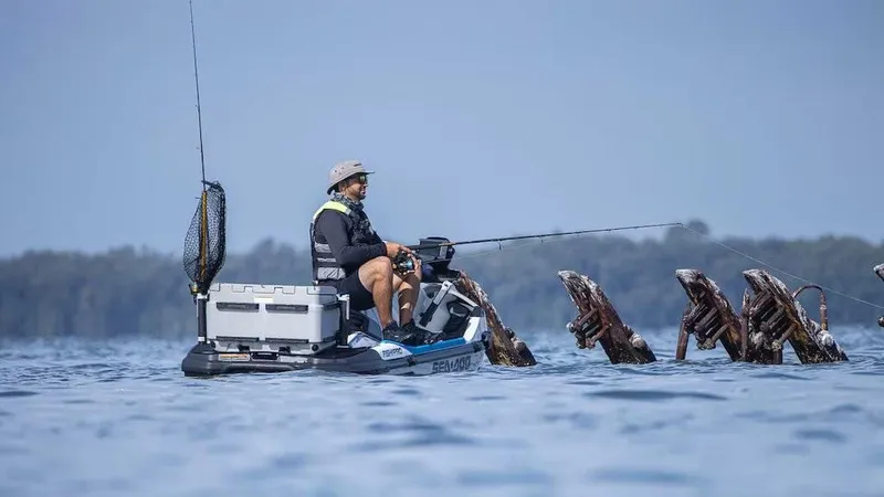 Slide: The Image of Sea-Doo Fishpro Sport 170 2025 - 4