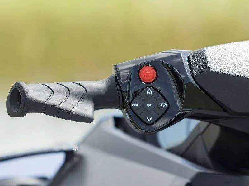 Slide: The Image of Sea-Doo Fishpro Scout 130 2025 - 6