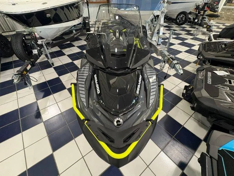 Slide: The Image of Sea-Doo Explorer Pro 230 2025 - 38
