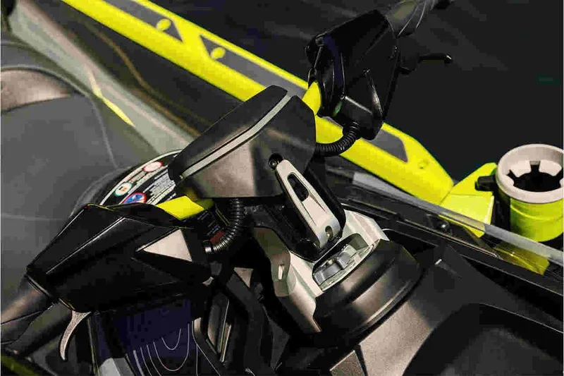 Slide: The Image of Sea-Doo Explorer Pro 170 w/ Sound 2025 - 10