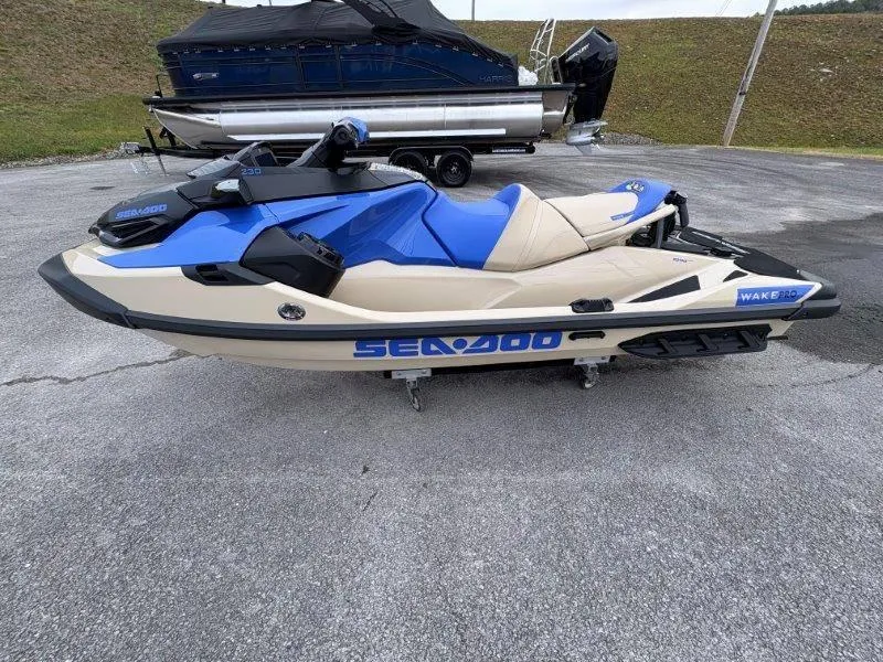 Slide: The Image of Sea-Doo Wake Pro 230 w/ Sound 2025 - 14