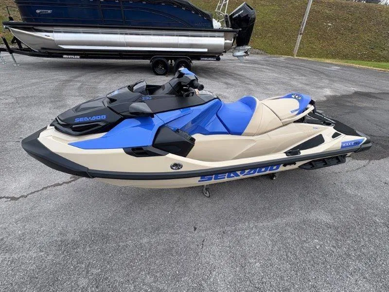 Slide: The Image of Sea-Doo Wake Pro 230 w/ Sound 2025 - 15