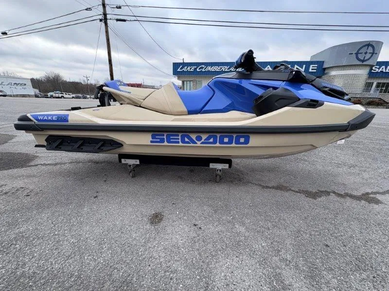 Slide: The Image of Sea-Doo Wake Pro 230 w/ Sound 2025 - 2