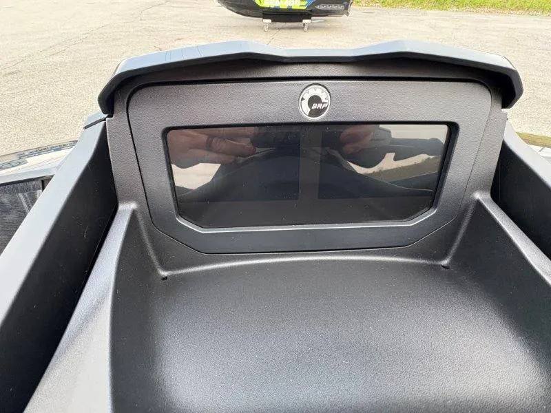 Slide: The Image of Sea-Doo Wake Pro 230 w/ Sound 2025 - 26