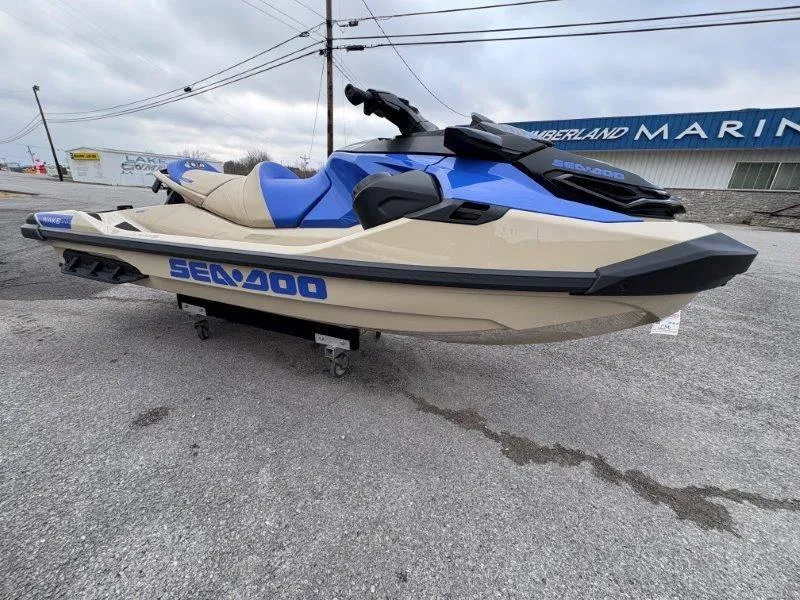 Slide: The Image of Sea-Doo Wake Pro 230 w/ Sound 2025 - 3