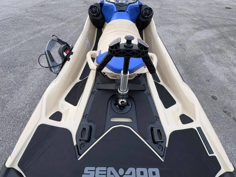 Slide: The Image of Sea-Doo Wake Pro 230 w/ Sound 2025 - 35