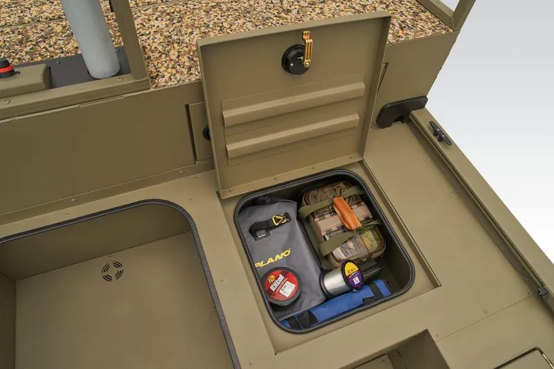 Slide: The Image of Tracker Grizzly 2072 CC Sportsman Kicker 2025 - 43