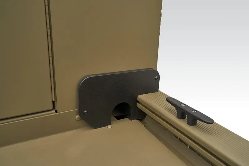Slide: The Image of Tracker Grizzly 2072 CC Sportsman Kicker 2025 - 44