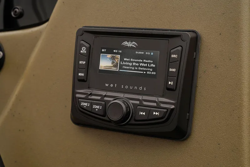 Slide: The Image of Tracker Grizzly 2072 CC Sportsman Kicker 2025 - 59