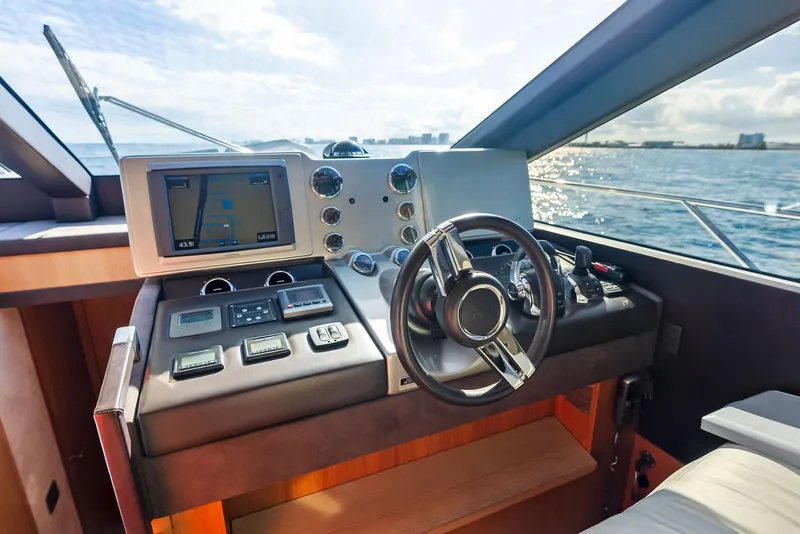 Slide: The Image of Absolute 55 FLY 2013 - 60