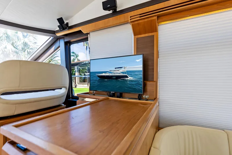 Slide: The Image of Absolute 55 FLY 2013 - 63