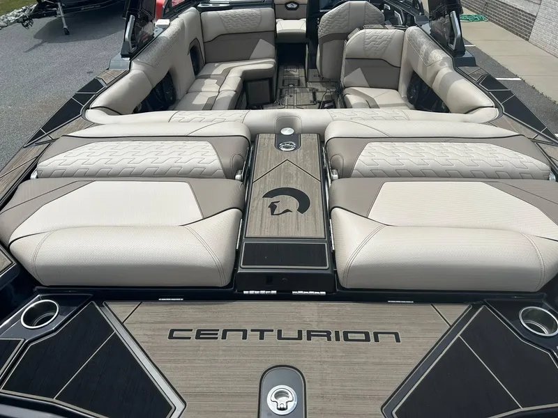 Centurion Ri245 2024 for Sale | MarineSource